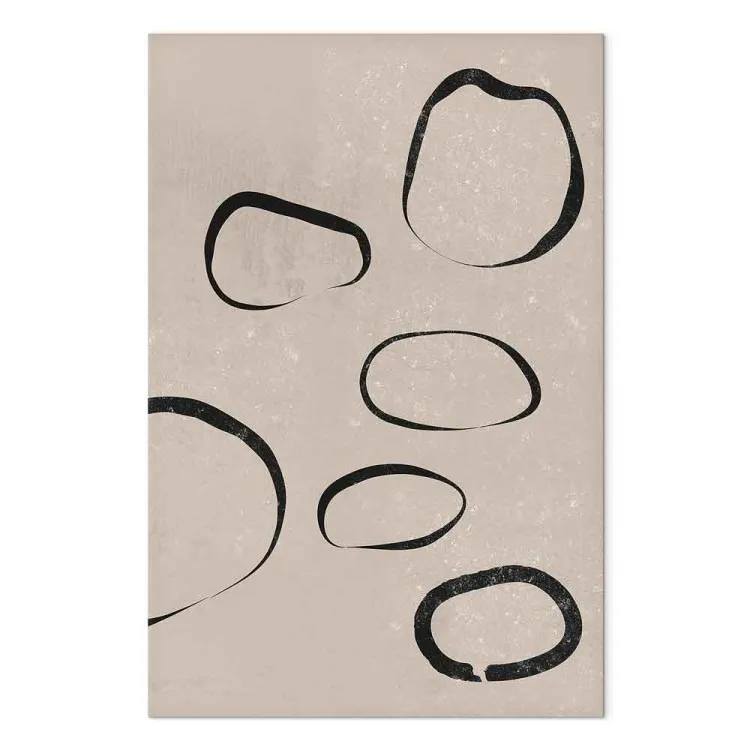 Cercles noirs asymétriques - une abstraction de style japonais