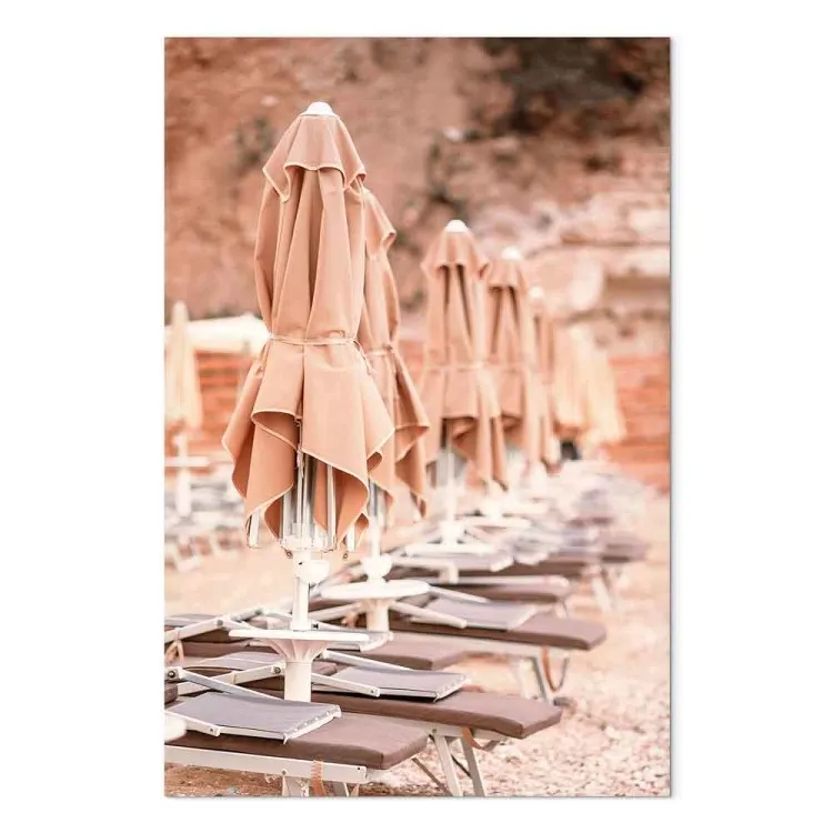 Station balnéaire - un paysage italien avec plage et parasols