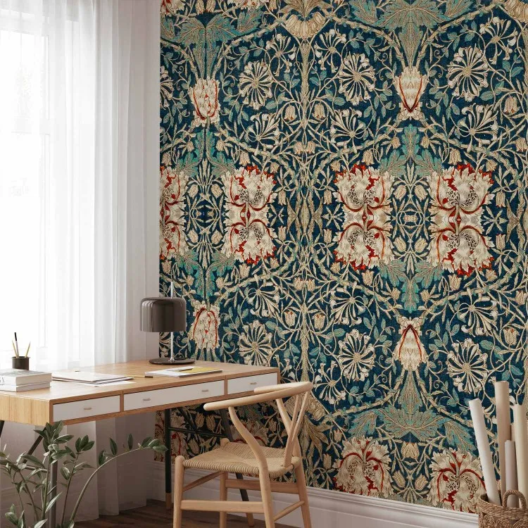 Symétrie avec des fleurs - mosaïque éclectique avec ornement